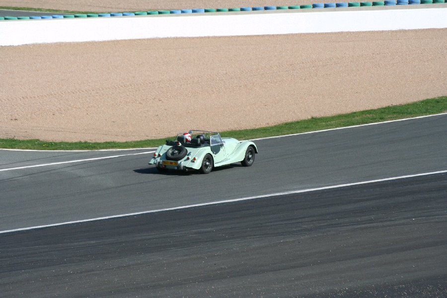 Image 515 of 703  -  98 kB