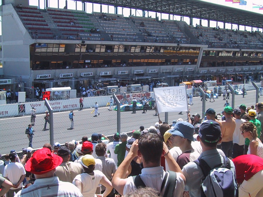 Image 146 of 408  -  215 kB