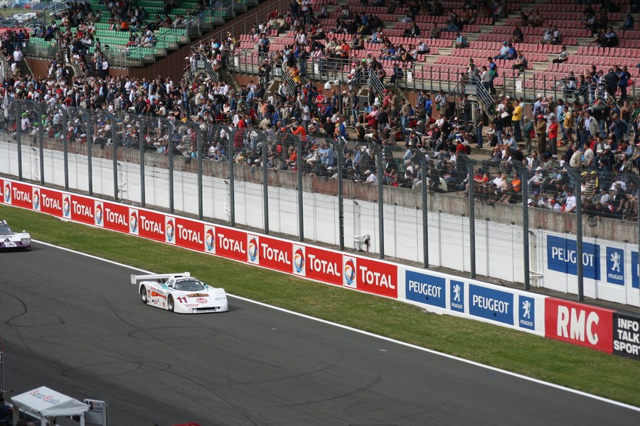 Image 99 of 126  -  196 kB