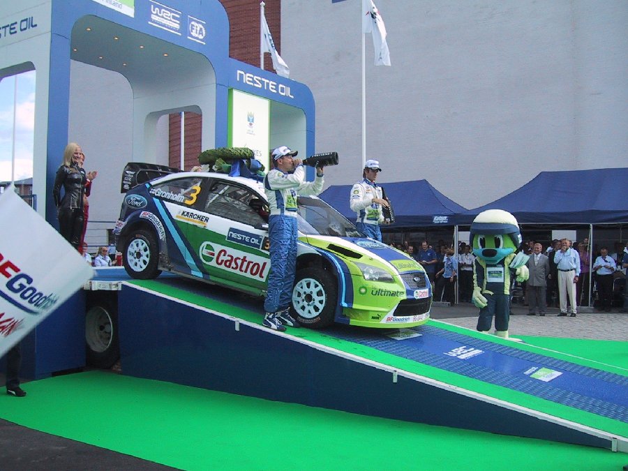 Image 275 of 336  -  128 kB