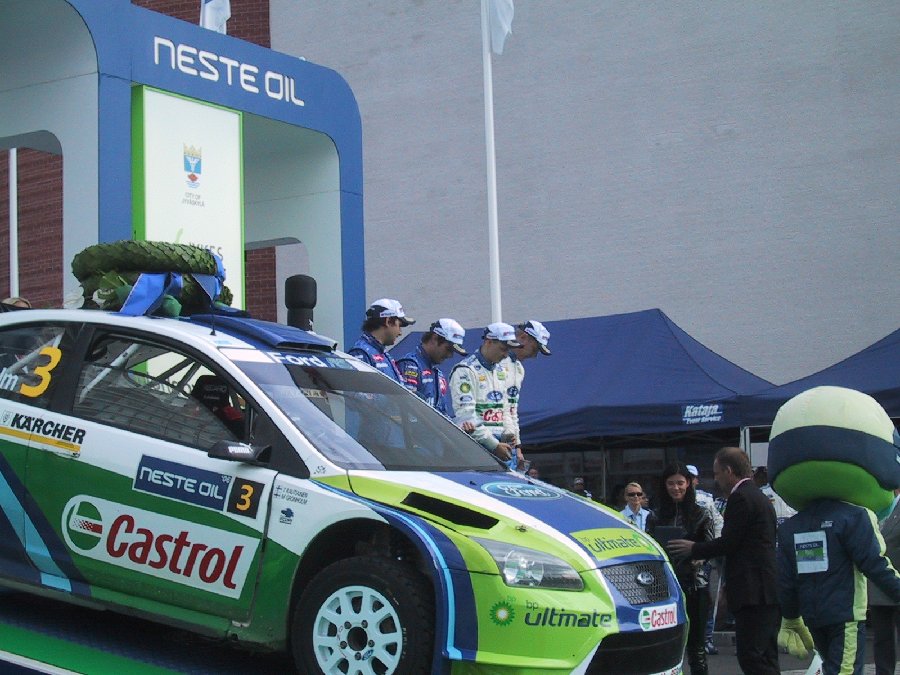 Image 285 of 336  -  128 kB