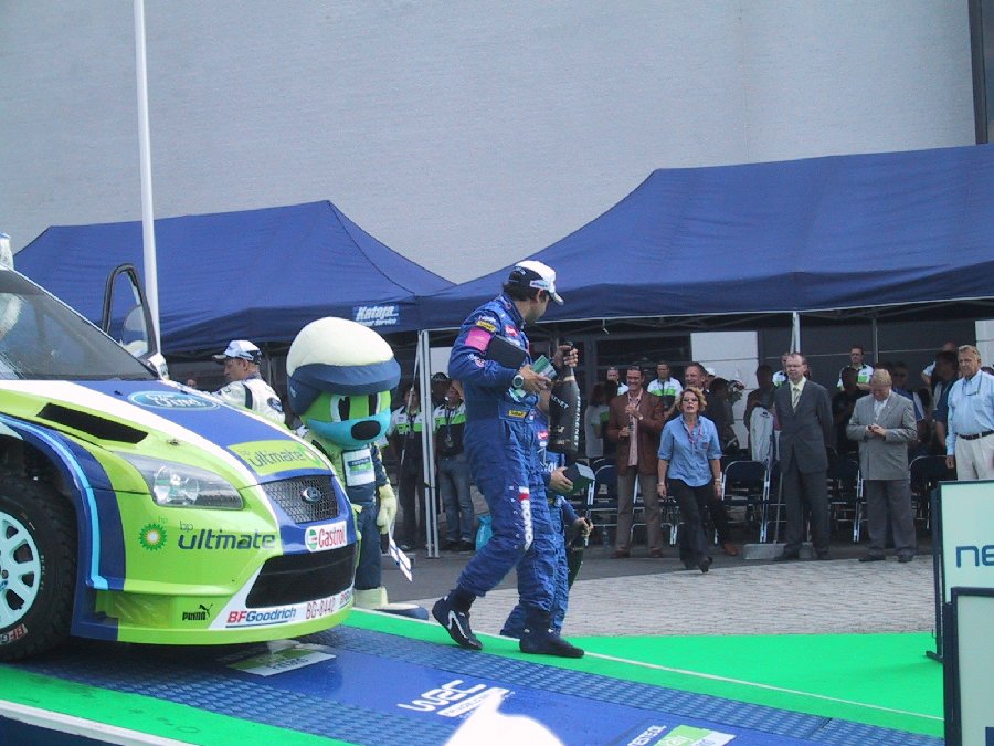 Image 302 of 336  -  129 kB