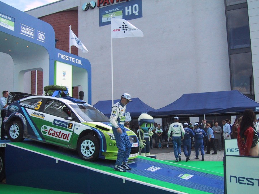 Image 305 of 336  -  127 kB