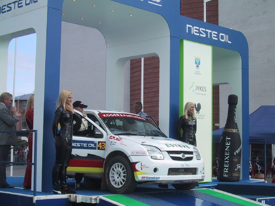 Image 325 of 336  -  116 kB